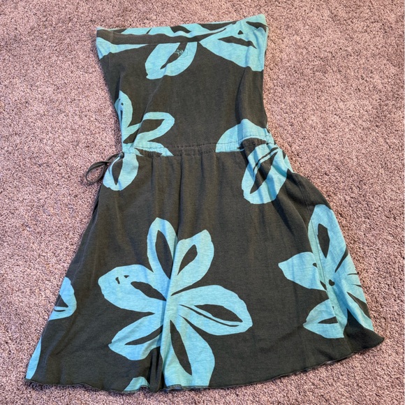 Roxy tie waist strapless cotton dress. Built in shelf bra. Size L - Picture 6 of 7